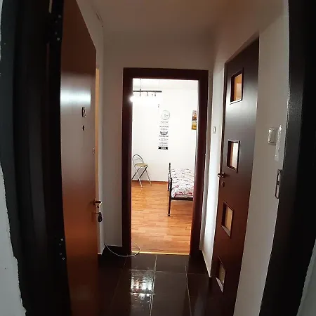 Piata Amzei Old Town דירה *