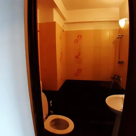 Piata Amzei Old Town *