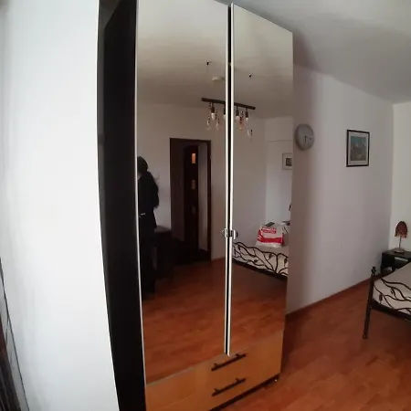 Piata Amzei Old Town דירה *