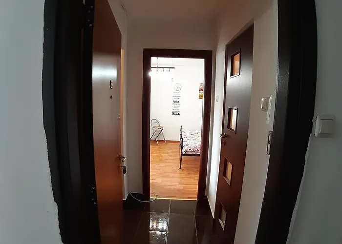 Piata Amzei Old Town Apartman *